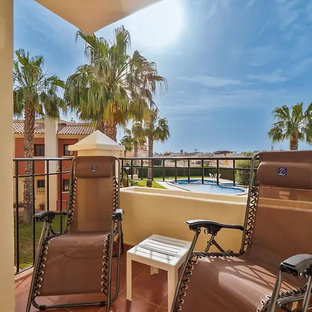 Torrevieja Palm Apartment- Very Quiet, In The Garden, Air Condition In Every Room Exterior photo