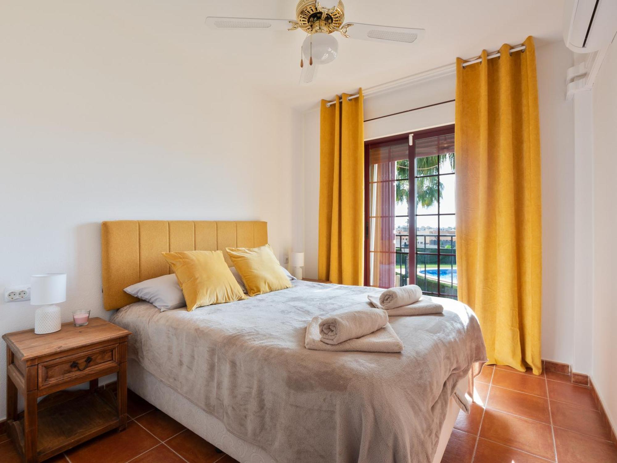 Palm Apartment- Very Quiet, In The Garden, Air Condition In Every * Torrevieja