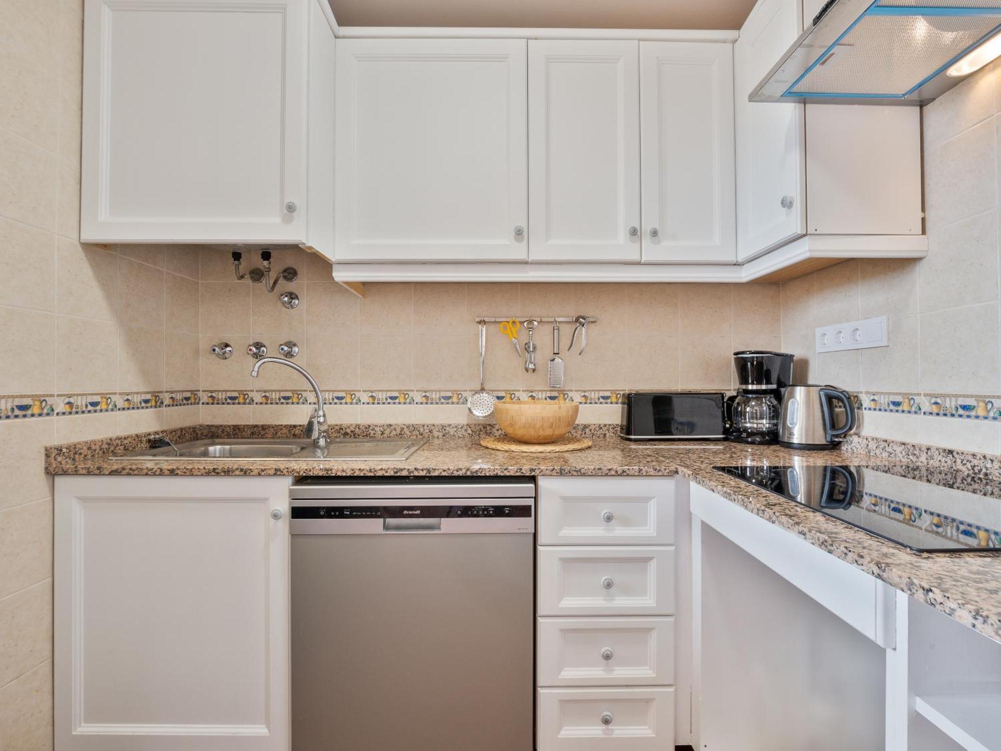 Palm Apartment- Very Quiet, In The Garden, Air Condition In Every * Torrevieja