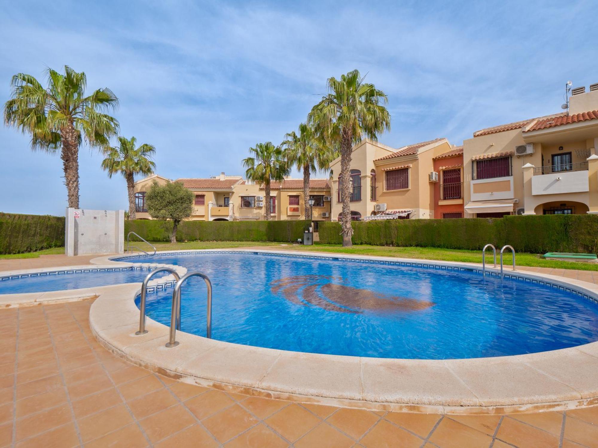 Apartment Palm Apartment- Very Quiet, In The Garden, Air Condition In Every *
