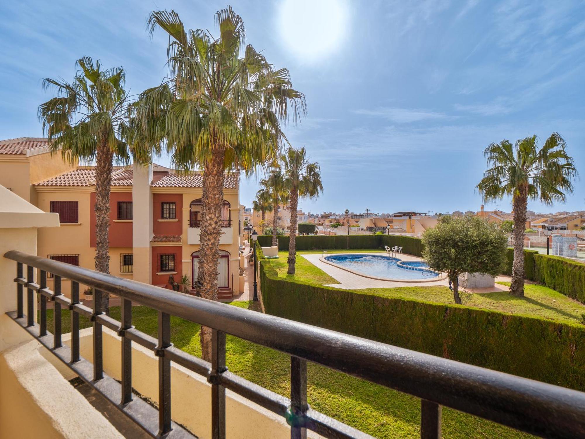 Palm Apartment- Very Quiet, In The Garden, Air Condition In Every Torrevieja